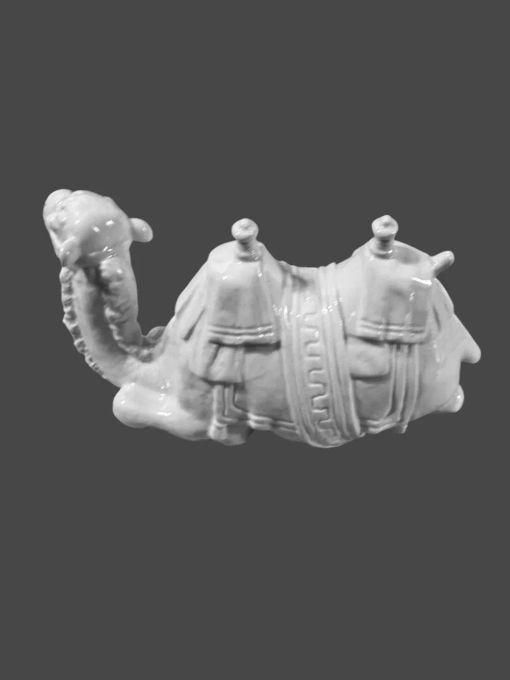 Vintage White Goebel Hummel Sitting Nativity Camel 9